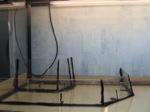 eingeklebte Plexiglas Teile bilden eine niedrige und eine hohe Terrasse 